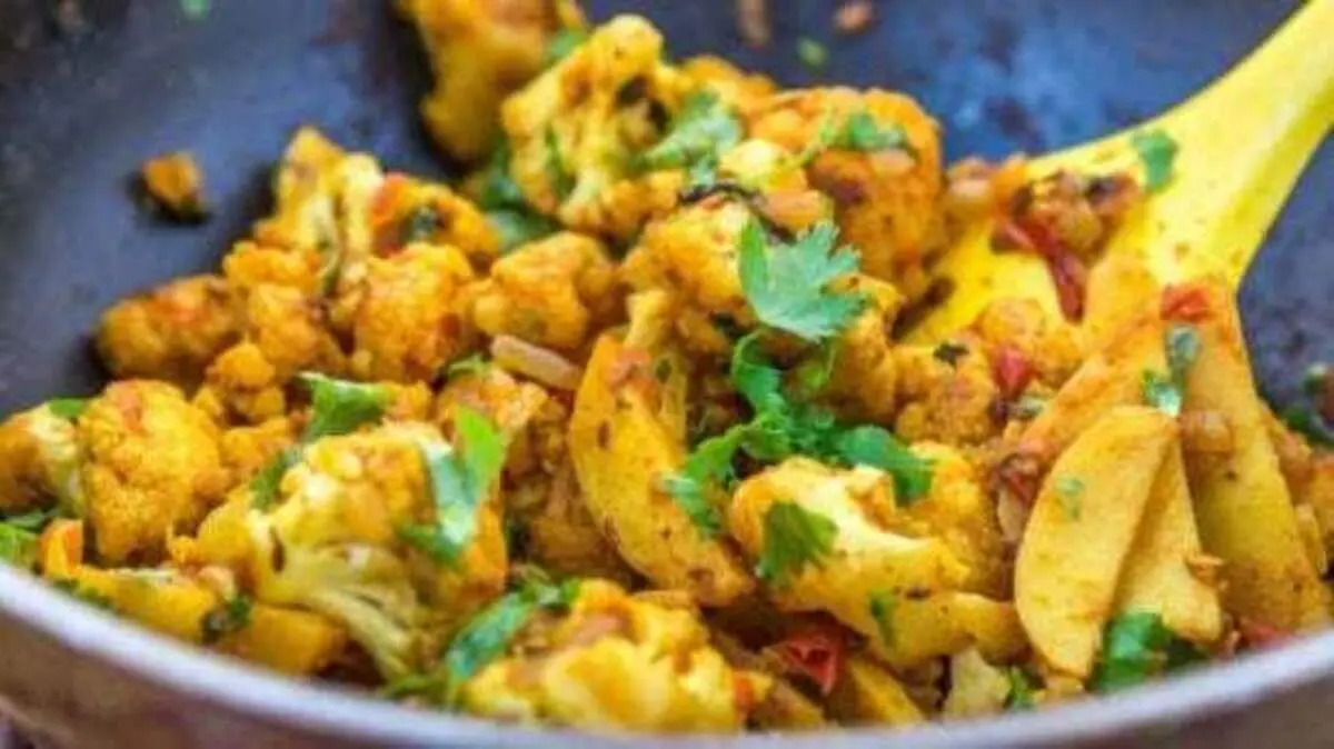 طرز تهیه آلو گوبی، غذای هندی