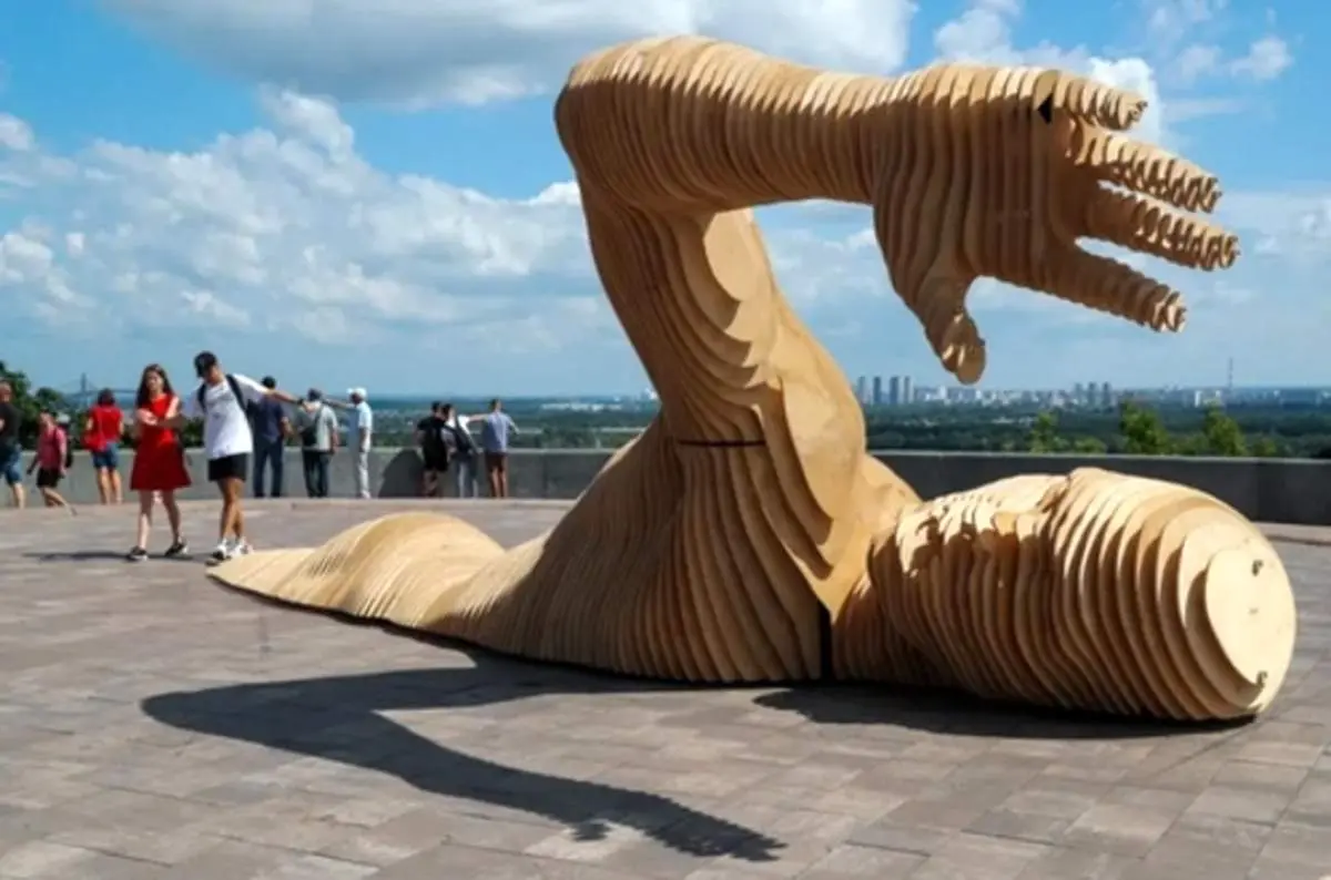 دیدنی‌های روز؛ از جشن صعود انگلیس به فینال یورو ۲۰۲۰ تا دریاچه نیمه جان ارومیه