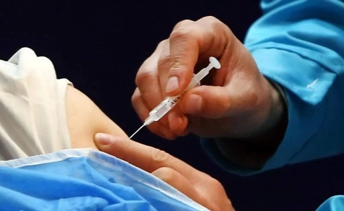 هشدار پلیس: ثبت‌نام و فروش خارج از نوبت واکسن کرونا کلاهبرداری است