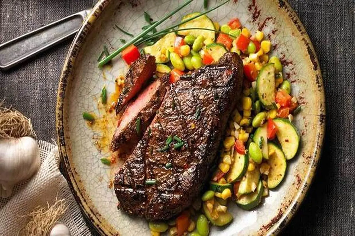 طرز تهیه بیفتک خوشمزه و لذیذ