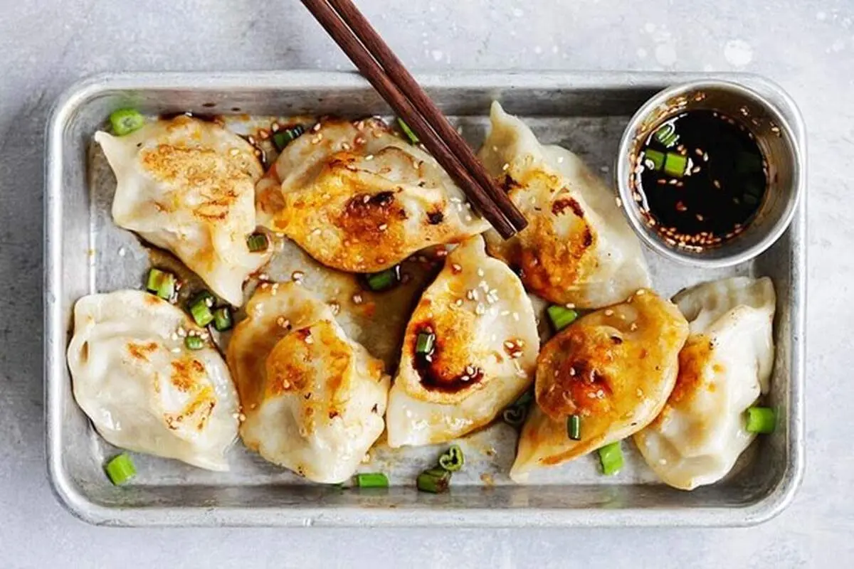 طرز تهیه پیراشکی مرغ خوشمزه و لذیذ