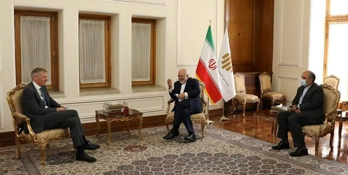پایان ماموریت سفیر انگلیس در تهران/خداحافظی «مک ایر» از ظریف
