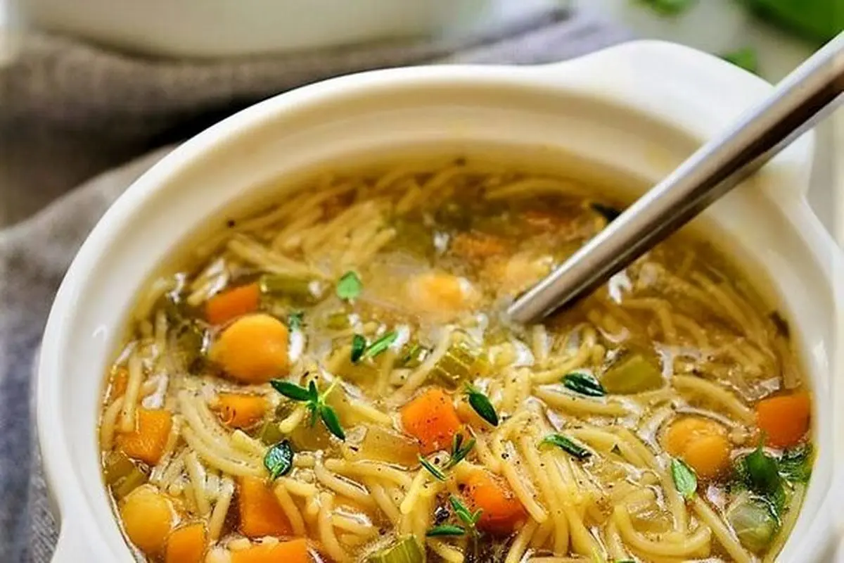 طرز تهیه سوپ گیاهی خوشمزه و مقوی