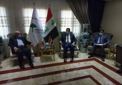 میزبانی موکب بیمه سامان از زائران اربعین در کربلای معلی

