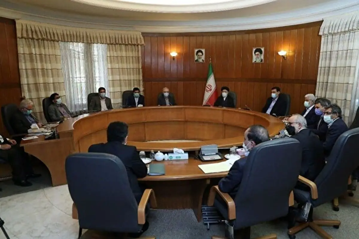 سه اولویت فوری دولت رئیسی مشخص شدند؛ خشکاندن فساد، ارائه نسخه اقتصادی شفابخش و شتاب گرفتن واکسیناسیون
