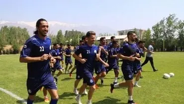 بازیکنان استقلال تمرین را تحریم کردند