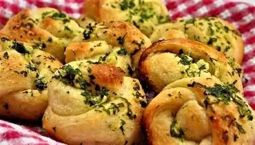 طرز تهیه نان فطایر پنیری