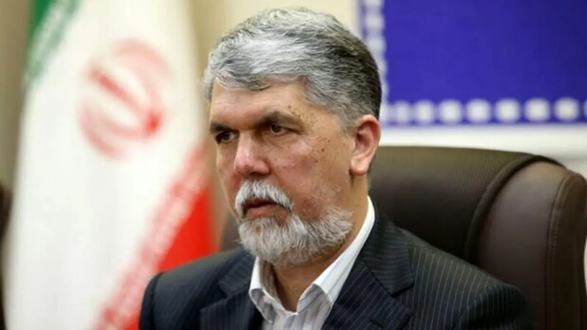 نماینده مردم آبادان از توضیحات وزیر ارشاد قانع شد