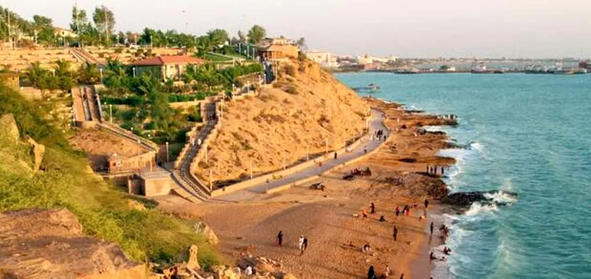 نفت به سواحل مکران رسید