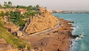 نفت به سواحل مکران رسید