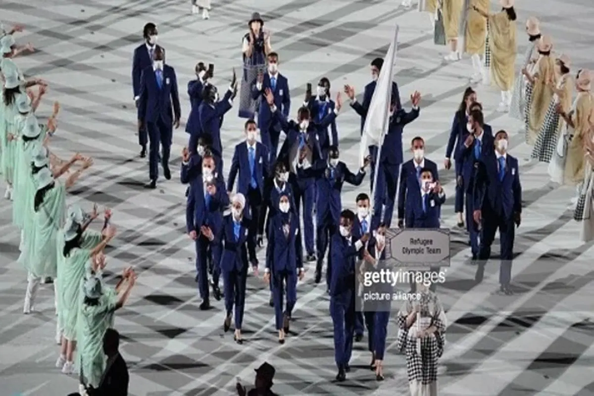 المپیک ۲۰۲۰ توکیو| رژه کیمیا علیزاده و ۴ ورزشکار دیگر در کاروان پناهنده ها+ عکس و ویدیو
