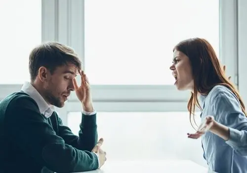 چطور می‌توانم غر زدن را ترک کنم؟