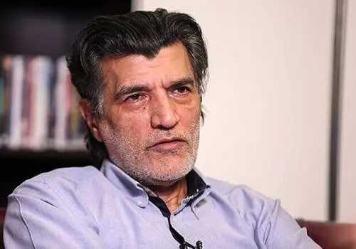 تیپ و استایل بازیگر سریال احضار بعد از مهاجرت