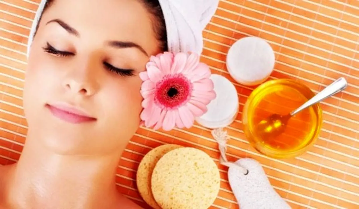 ۸ گل شگفت آور برای زیبایی پوست و مو و بدن