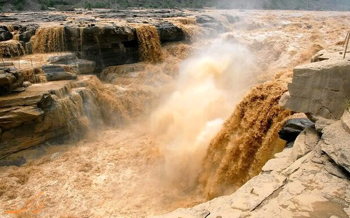 ورود سیل به چندین ایستگاه مترو لندن+فیلم