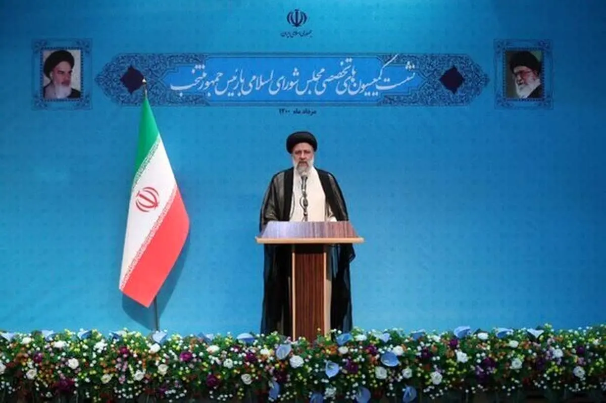 رئیسی: با تلاش شبانهروزی وضعیت را به نفع زندگی مردم تغییر دهیم