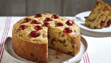 طرز تهیه کیک آلبالو خوشمزه و آسان