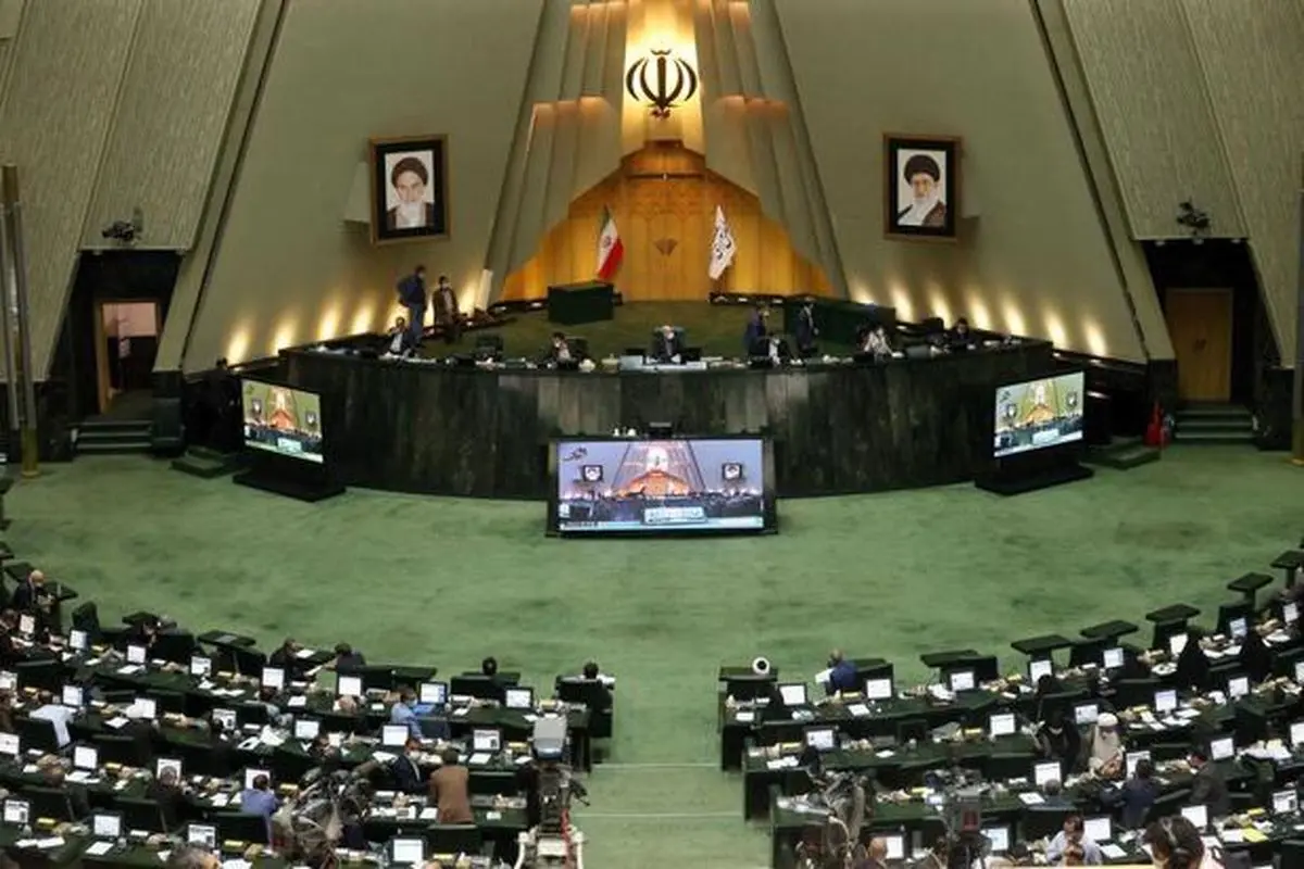 نمایندگان مجلس مسیر محدودیت برای دسترسی به اینترنت جهانی برای مردم ایران را هموار تر کردند+فیلم