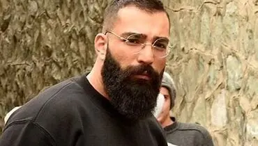 حمید صفت در زندان واکسن کرونا زد + عکس