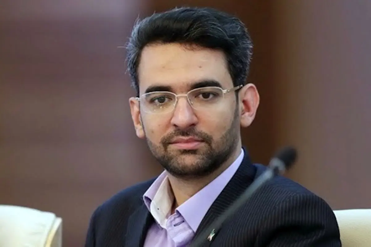 کُری خوانی دوباره وزیر ارتباطات برای استقلالی‌ها؛ بقیه تجربه گلات ندارند! + عکس