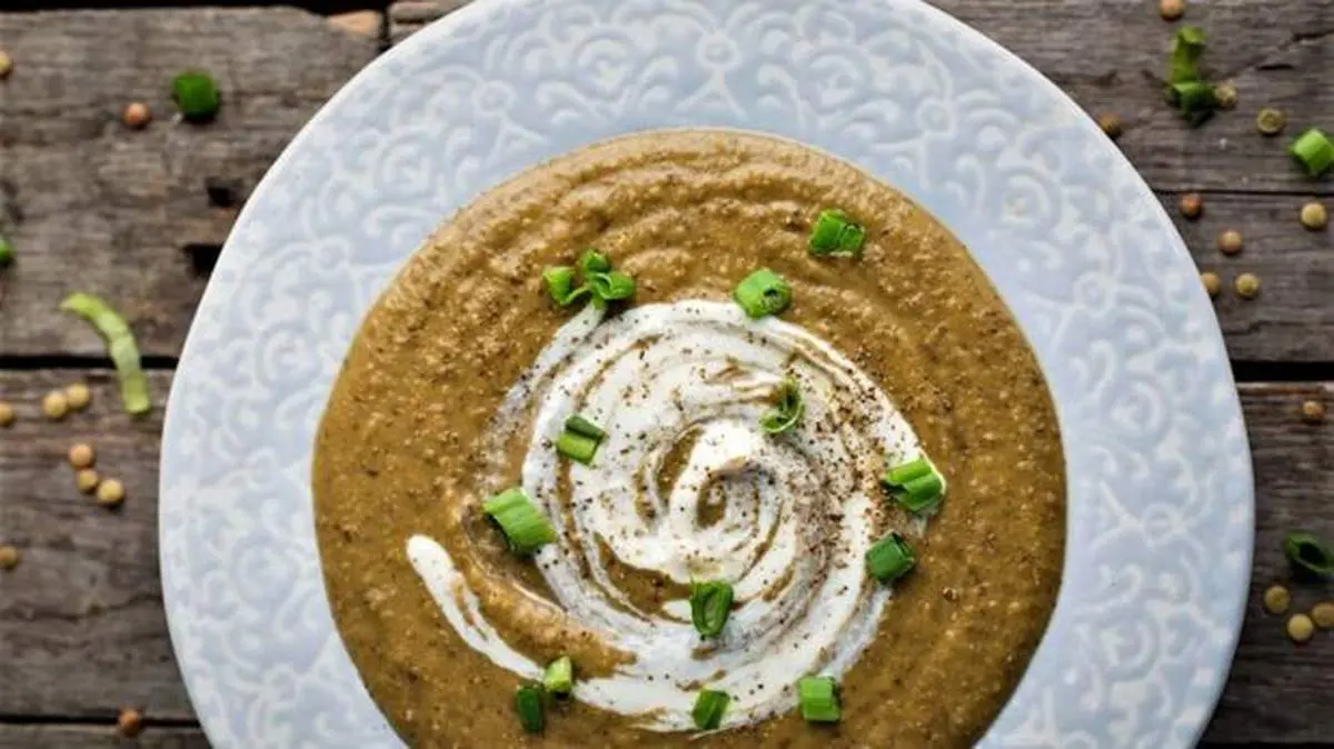 طرز تهیه آش عدس متفاوت