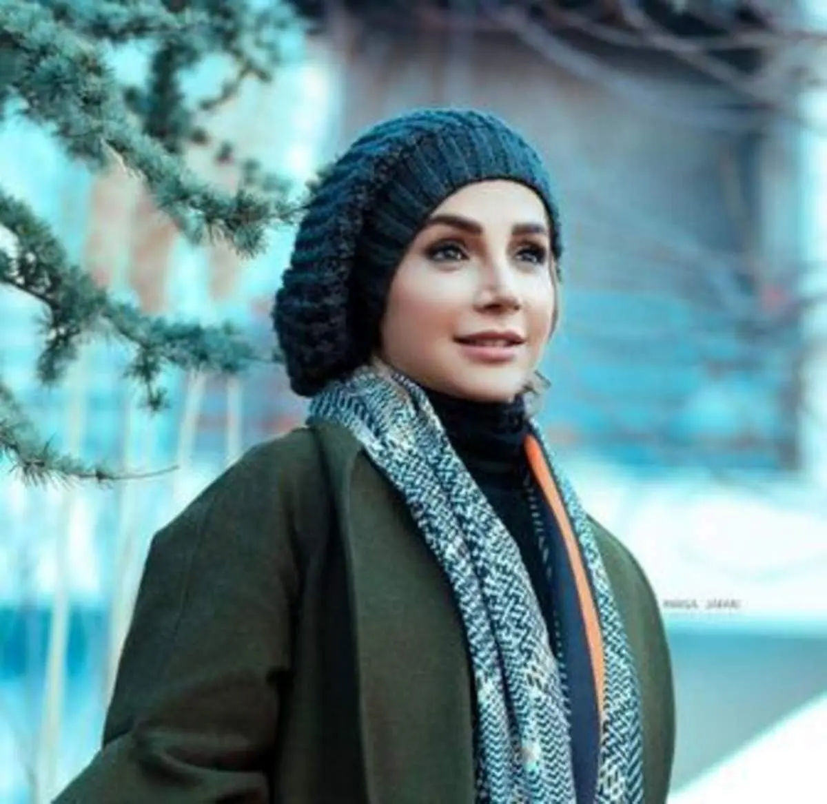 شبنم قلی خانی بر فراز تهران +عکس