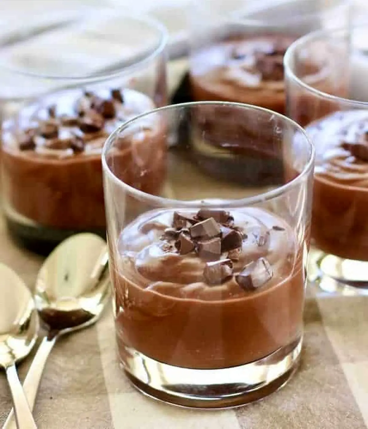 پودینگ شکلاتی ۵ دقیقه‌ای؛ دسر فوری با طعم حرفه‌ای+تصاویر