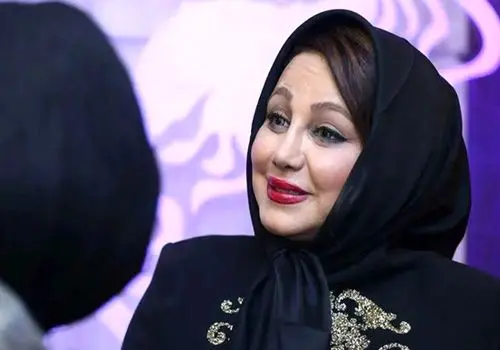 چهره متفاوت بهنوش بختیاری با چادر گل‌گلی!