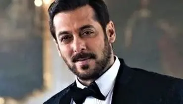 سلمان خان در سن ۶۰ سالگی همچنان جذاب است