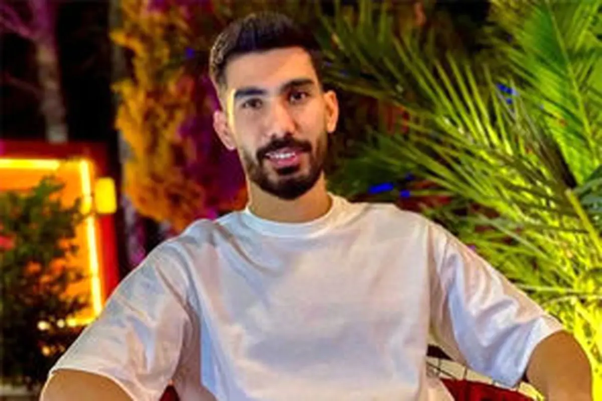 عکس دو نفره بازیکن جدید پرسپولیس و فردوسیپور