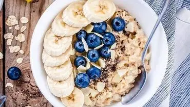 زمان صبحانه چگونه بر کلسترول اثر می‌گذارد؟