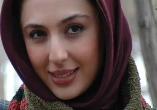 آرایش غلیظ نیوشا ضیغمی هنگام وضع حمل در اتاق عمل+ عکس
