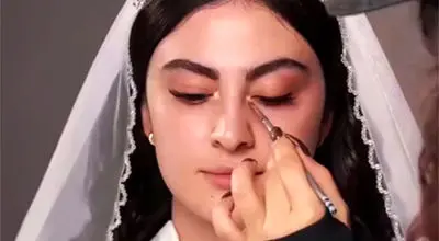 مریم مومن قبل و بعد از میکاپ عروسی‌اش