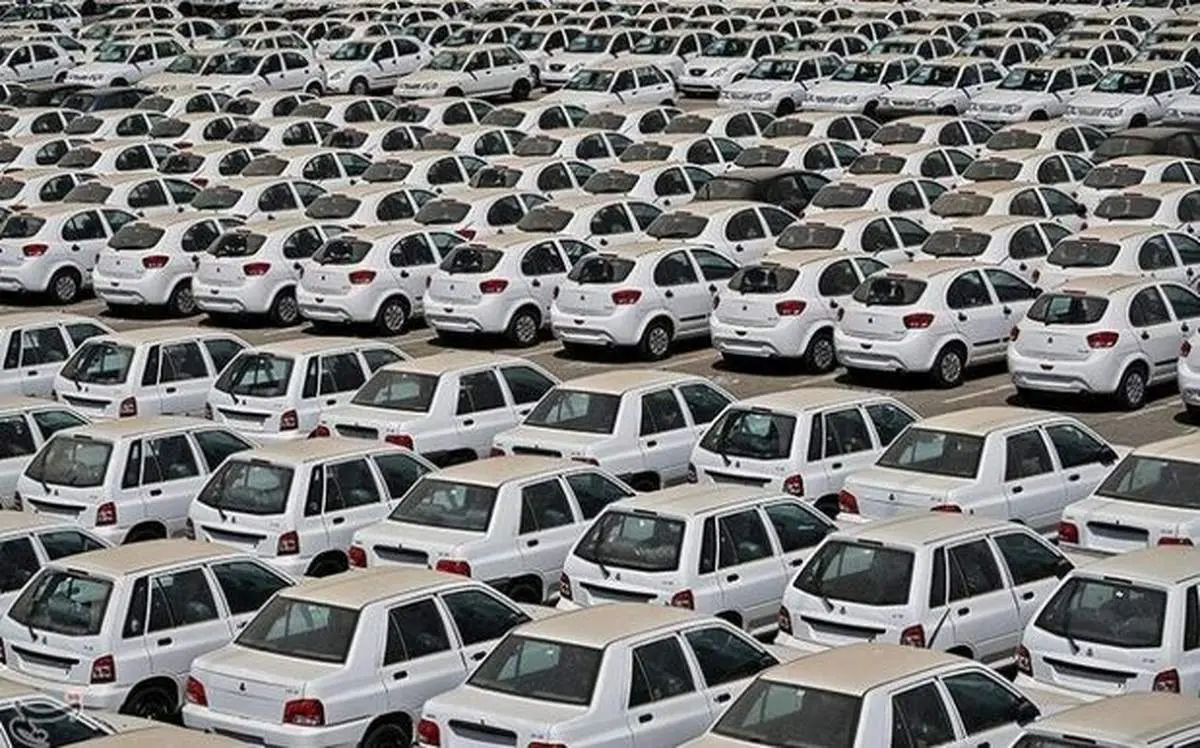 دپوی خودرو در انبار خودروسازان اوج می‌گیرد + جدول قیمت‌ها در بازار خودرو