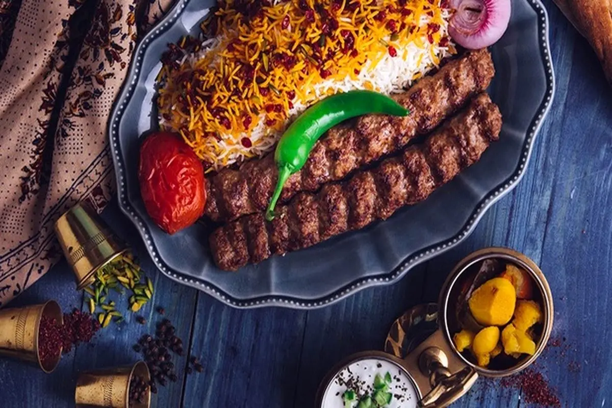 طرز تهیه کباب کوبیده مجلسی رستورانی