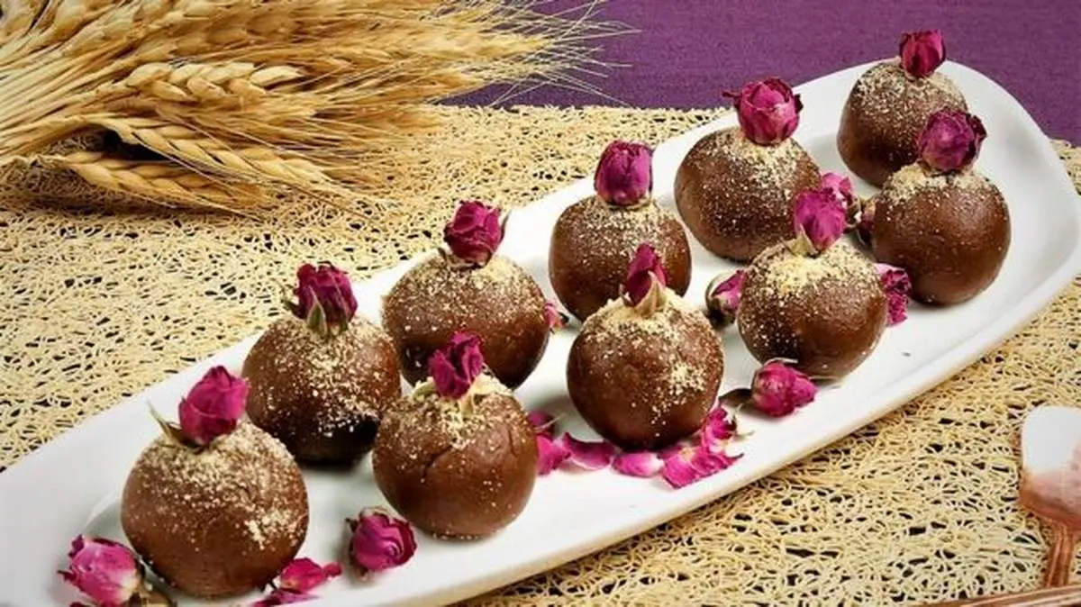 طرز تهیه حلوا خرما خوشمزه
