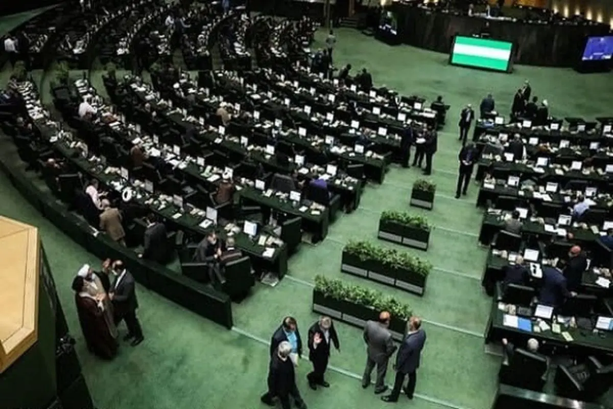 پافشاری نمایندگان در اجرای بدون بررسی طرح محدودسازی اینترنت در صحن علنی مجلس