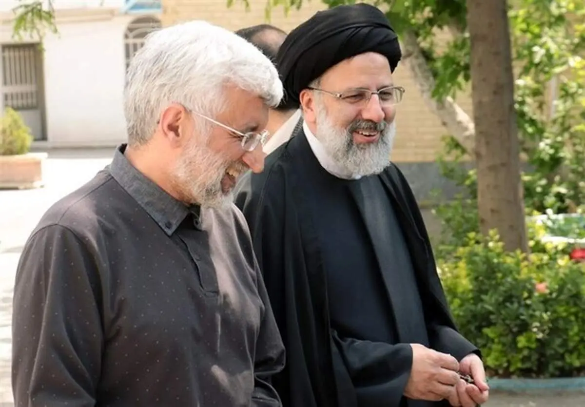 سهم رقبای انتخاباتی رئیسی از کابینه پیشنهادی؛ فعلا صفر /سعید جلیلی منتظر دبیری شورای عالی امنیت ملی است؟