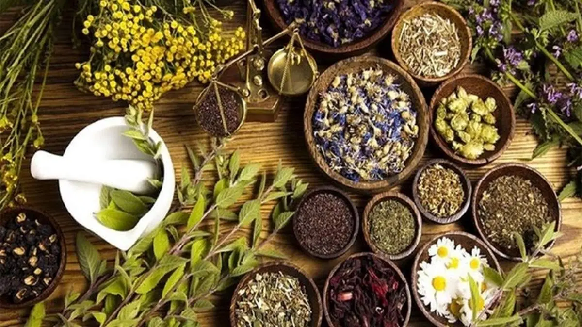 عوارض خطرناک مصرف همزمان داروهای شیمیایی و گیاهی