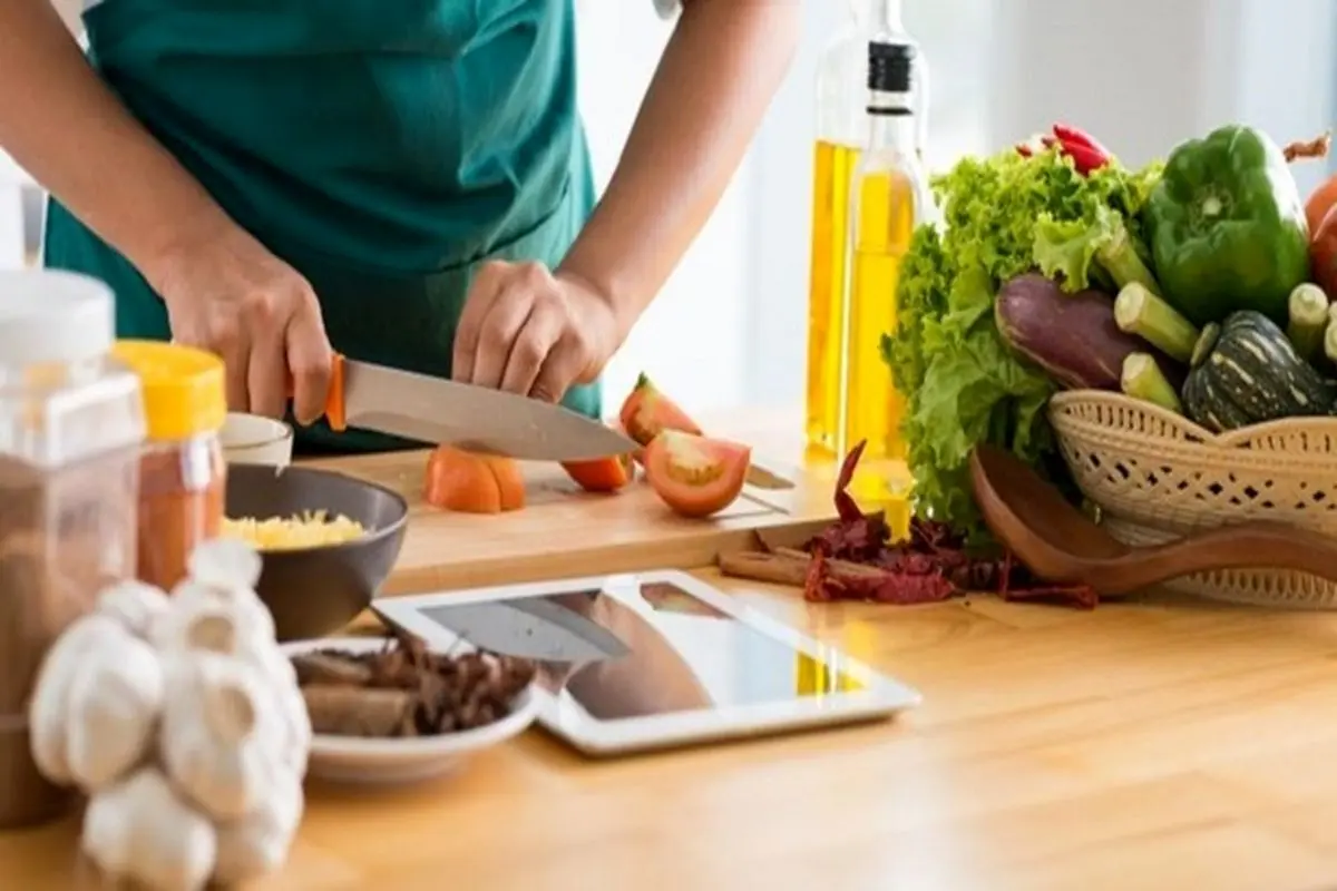 سالمترین غذاها برای افراد بالای ۵۰ سال