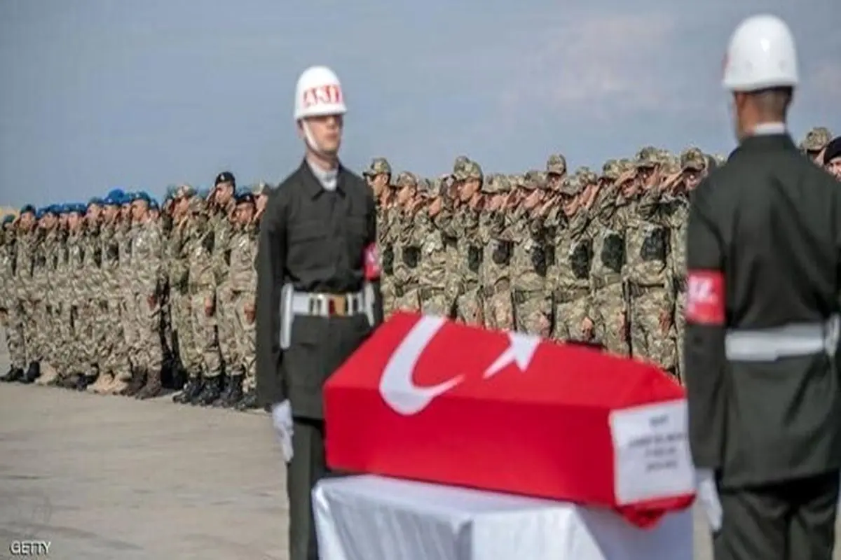 یک نظامی ترکیه در حمله به پایگاه این کشور در شمال عراق کشته شد
