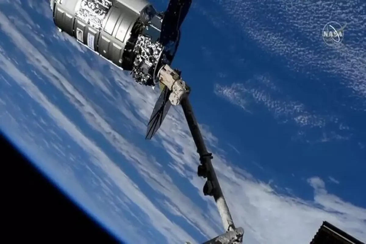 سفینه باربری «سیگنوس» در ایستگاه بین‌المللی فضایی پهلو گرفت + فیلم