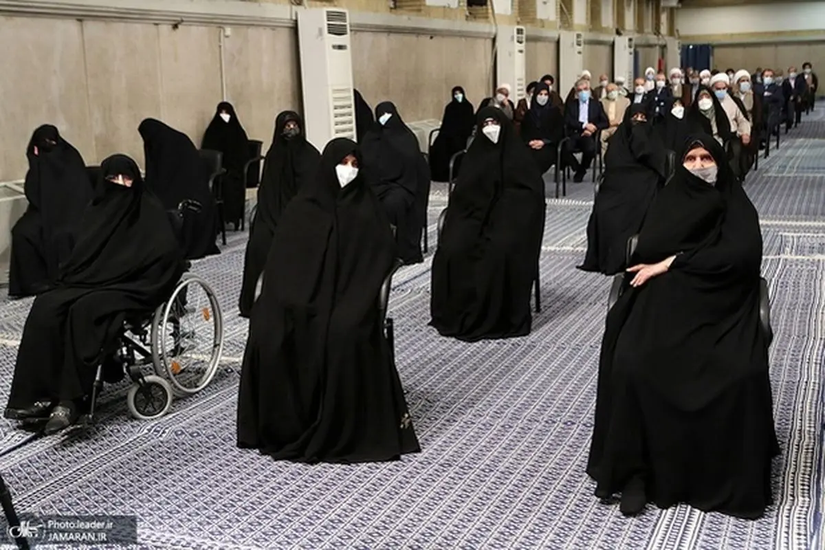 دختران حضرت امام(س) در مراسم تنفیذ ریاست جمهوری