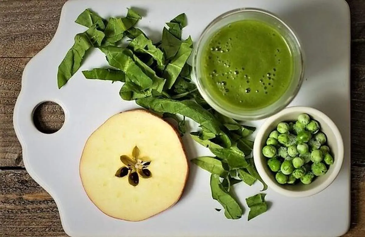 طرز تهیه پوره سیب، اسفناج و نخود فرنگی