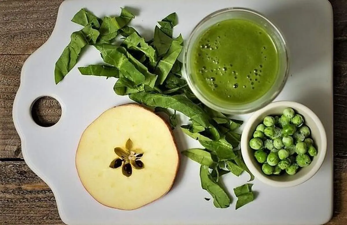 طرز تهیه پوره سیب، اسفناج و نخود فرنگی