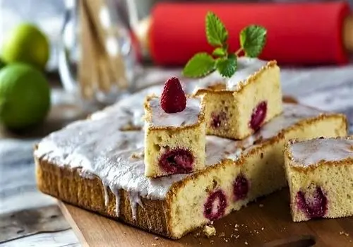 چگونه بوی بنزین یا روغن ریخته شده را از گاراژ خود از بین ببریم؟