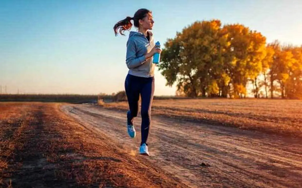 ۱۸ دلیل شگفت انگیز برای ورزش قبل صبحانه