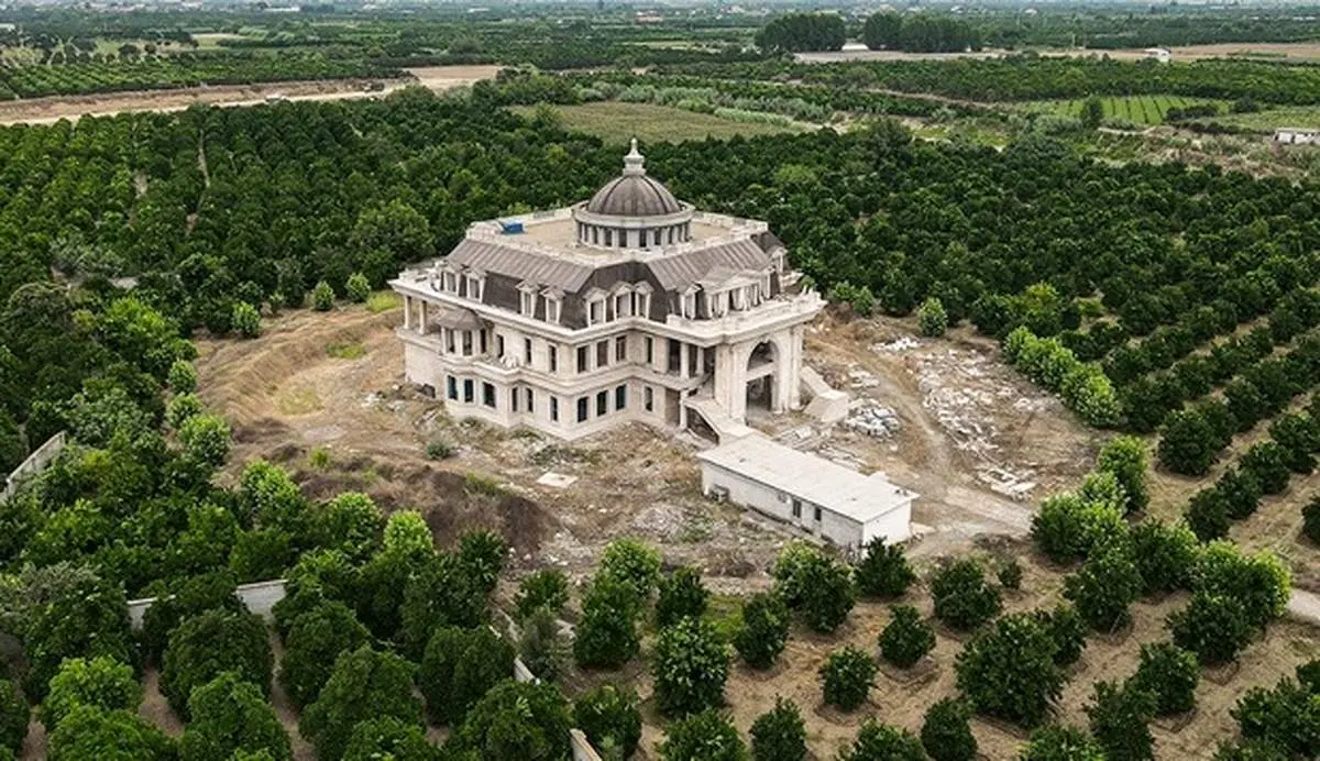 رویش کاخ از شالیزار!