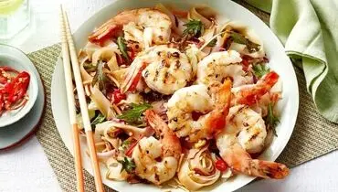 طرز تهیه سالاد میگو آسیایی لذیذ