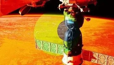 ادعای جنجالی روس ها درباه سوراخ شدن فضاپیمایشان توسط فضانورد ناسا + عکس